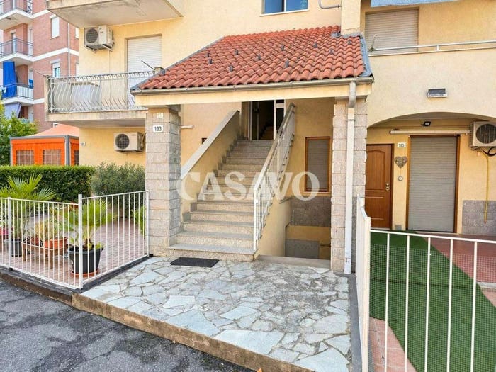 Appartamento trilocale in vendita in Via Francesco Solia, Centro, Cassine