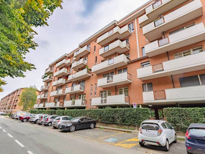 Appartamento quadrilocale in vendita in Via Luigi Einaudi, Tabona Borgo Nuovo, Pinerolo