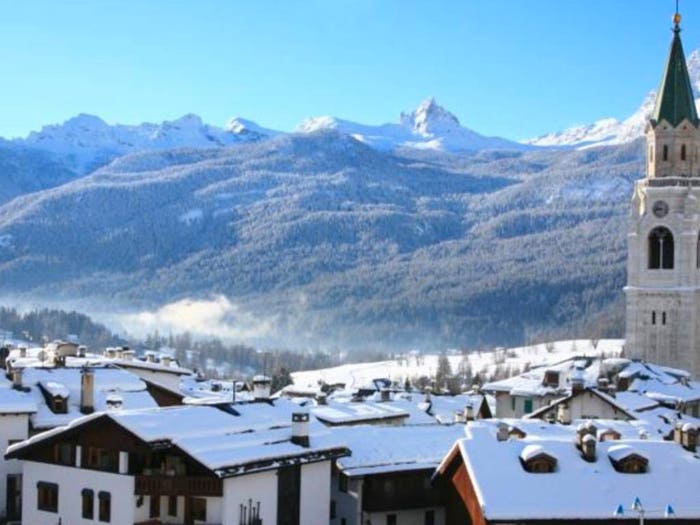 Appartamento bilocale in vendita in Largo delle Poste, Centro, Cortina d'Ampezzo