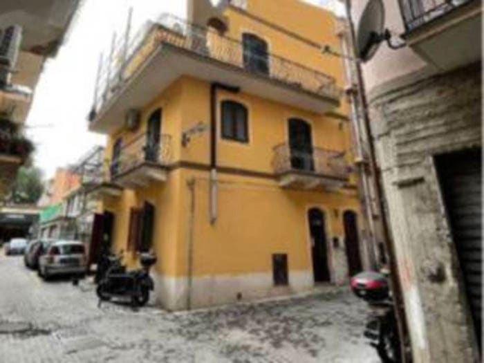 Appartamento con 5 locali in vendita in Via Vecchio Macello, Centro, Taormina