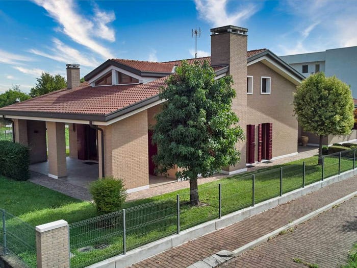 Casa con 6 locali in vendita in Vicolo delle Mimose, Vigonovo