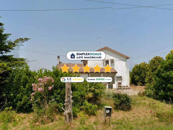 Appartamento con 5 locali in vendita in Via Mura, Fondo, Mesola