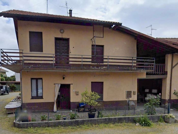 Appartamento trilocale in vendita in Via Marchese Pagani, Rovello Porro