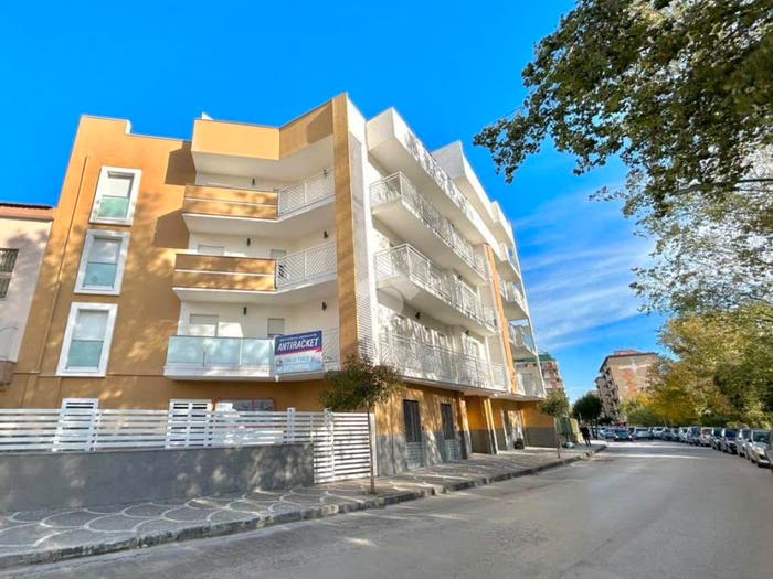 Appartamento trilocale in vendita in Via Pio XII, Centro, Casoria