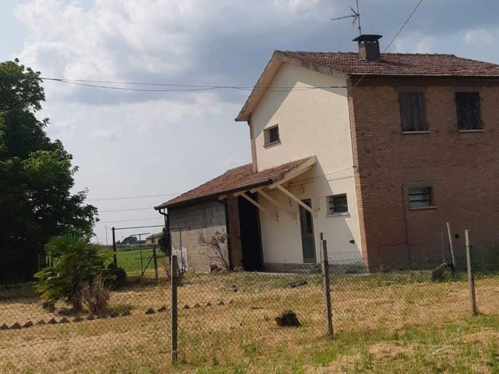 Casa con 5 locali in vendita in Strada Cavallara, Ostellato