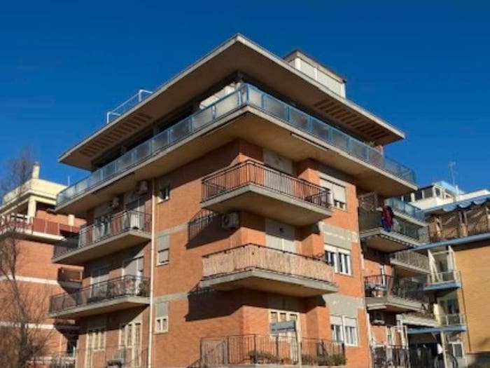 Appartamento bilocale in vendita in via via del Sommergibile, Ostia Ponente, Roma