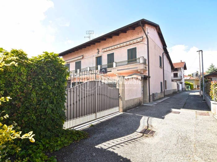 Casa con 5 locali in vendita in Via BRA', Brandizzo