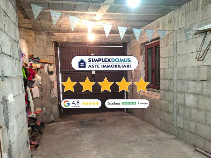 Casa con 6 locali in vendita in Via Umberto I, Atzara