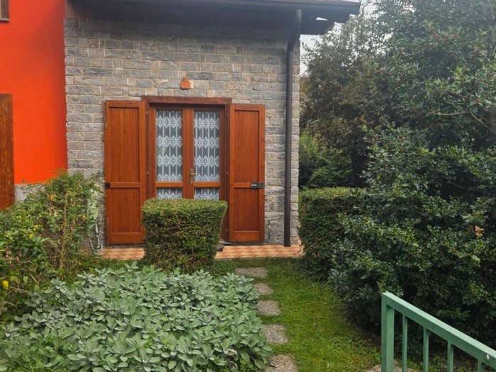 Casa trilocale in vendita in Gerosa, Val Brembilla