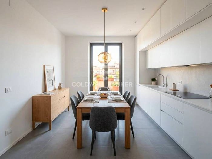 Appartamento trilocale in vendita in Via Aristotile Fioravanti, Bolognina, Bologna