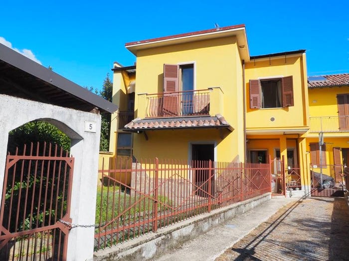 Casa quadrilocale in vendita in Via Campagna, Centro, Inzago