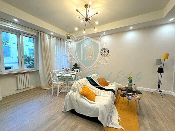 Appartamento trilocale in vendita in Lodi via Biancardi, Braila Stazione, Lodi