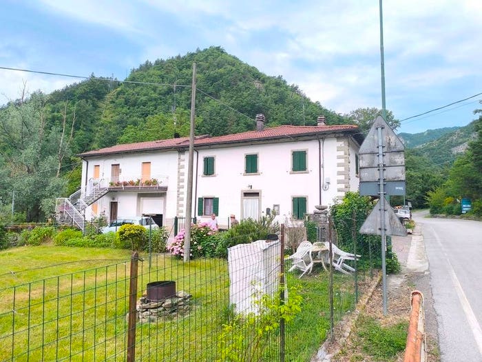 Casa quadrilocale in vendita in Centro, Santa Sofia