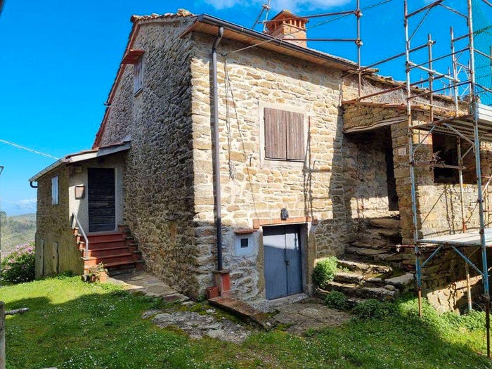 Casa in vendita in Via di Arezzo, Porta San Lorentino, Arezzo