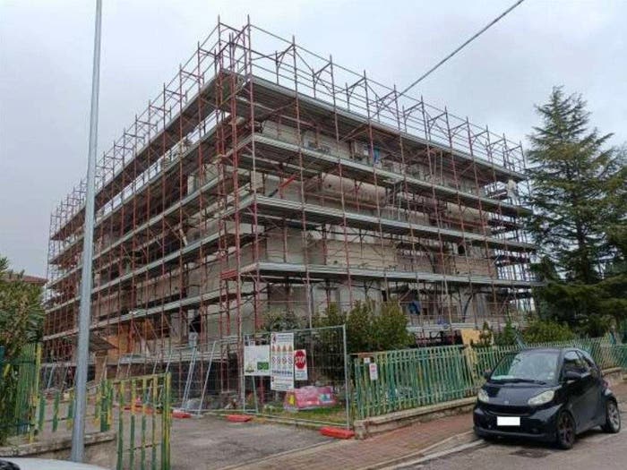 Appartamento trilocale in vendita in Via XX Settembre Campofilone FM, Centro, Campofilone