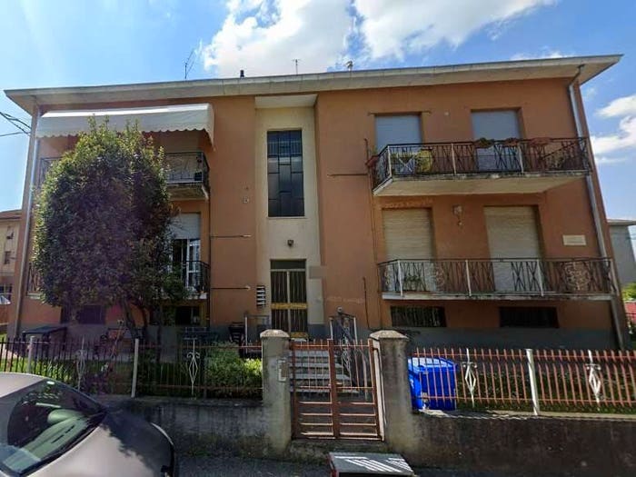 Appartamento con 6 locali in vendita in Via Parmigianino, Centro, Medesano