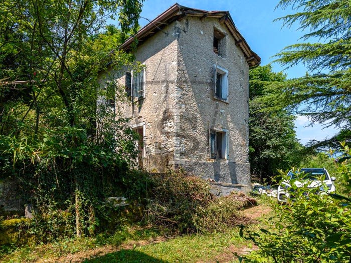 Casa quadrilocale in vendita in Via Fosse di Sotto, Fosse, Enego