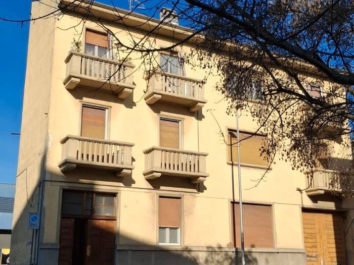 Casa bilocale in vendita in Via Giovanni Gnifetti, San Martino, Novara