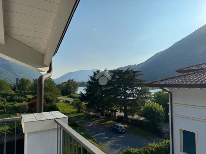 Appartamento bilocale in vendita in Via Don Luigi Cavenaghi, San Felice, Endine Gaiano