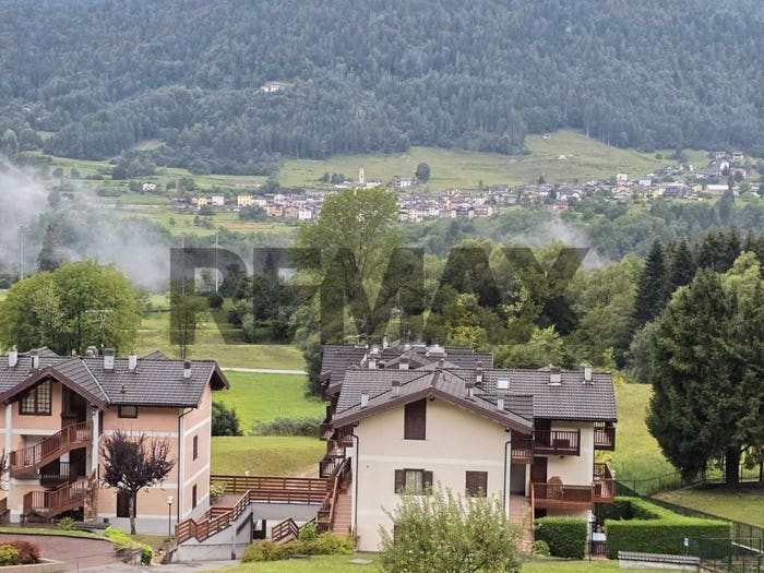 Casa quadrilocale in vendita in Delle Parti, Centro, Castello Tesino