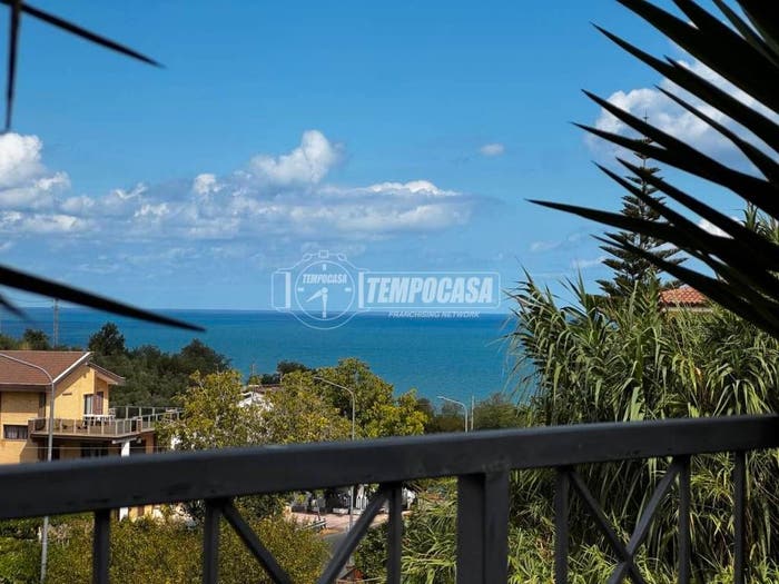 Appartamento trilocale in vendita in Contrada Lazzaretto Bis, Lazzaretto, Ortona