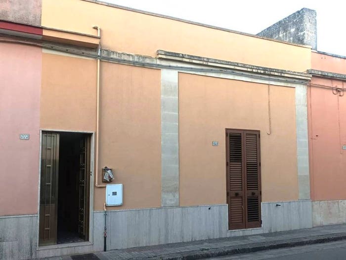 Casa con 5 locali in vendita in Via Vittorio Veneto, Sogliano Cavour