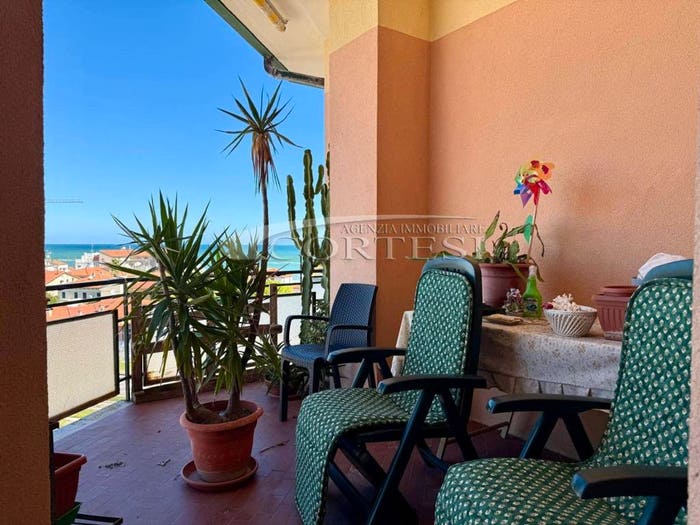 Appartamento trilocale in vendita in Via Litoranea, Marotta, Mondolfo