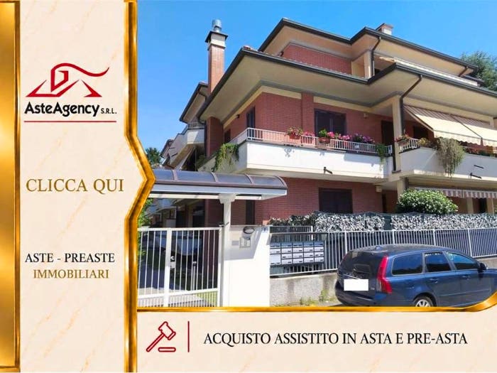 Appartamento trilocale in vendita in Via della chiesa, Centro, Magnago