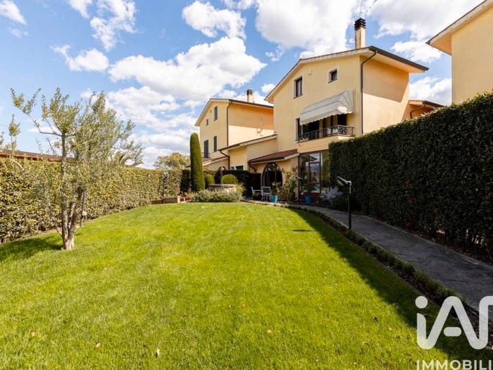 Casa con 6 locali in vendita in Via Giovanni Zavagno, Crespina e Lorenzana