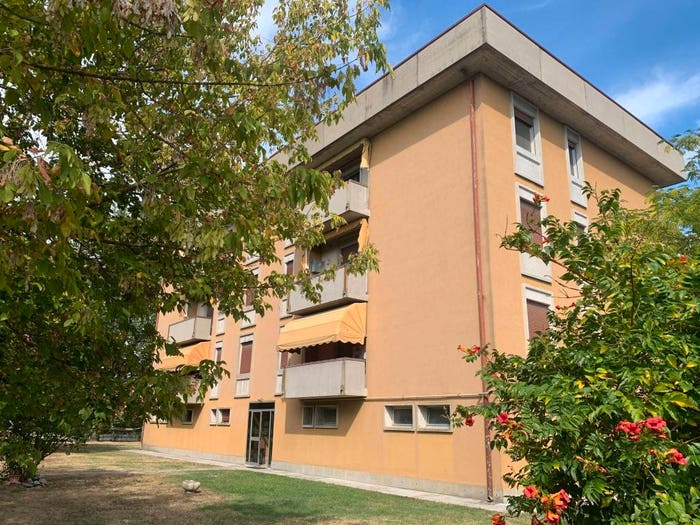 Appartamento quadrilocale in vendita in Via Francesco Petrarca, Centro, Molinella