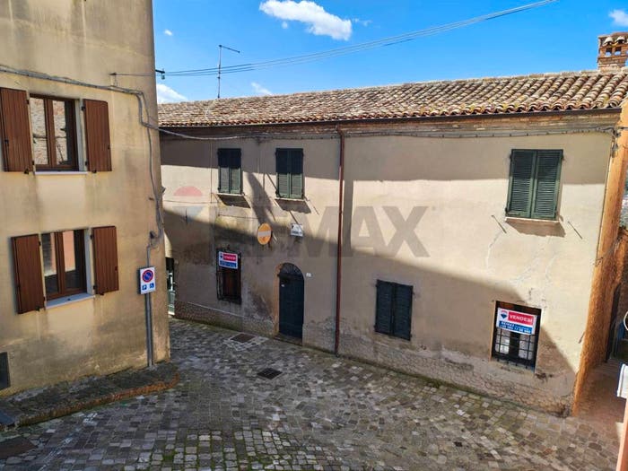 Appartamento quadrilocale in vendita in Via Secondaria Ponente, Centro, Mondaino