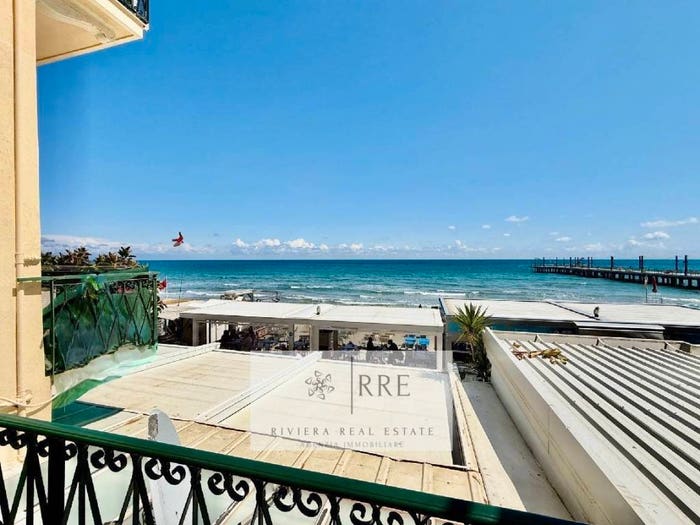 Appartamento trilocale in vendita in passeggiata Grollero, Centro, Alassio