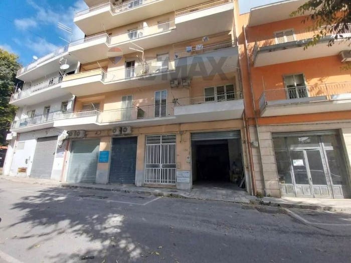 Appartamento con 6 locali in vendita in Via Palermo, San Luigi Archimede, Ragusa