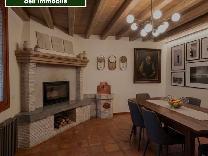 Casa con 6 locali in vendita in Piazza della Repubblica, Centro, Portogruaro