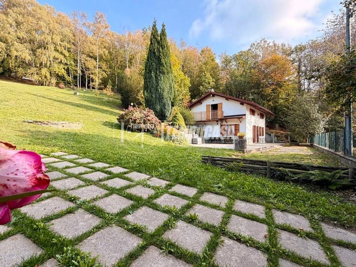 Casa quadrilocale in vendita in Valgioie
