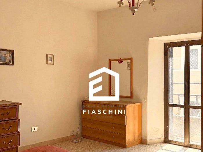 Appartamento trilocale in vendita in Via Piave, Giove