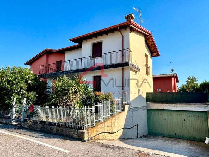 Casa con 6 locali in vendita in Centro, Nogara