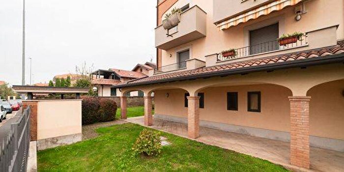 Appartamento bilocale in vendita in Via P Scrofani, Arluno