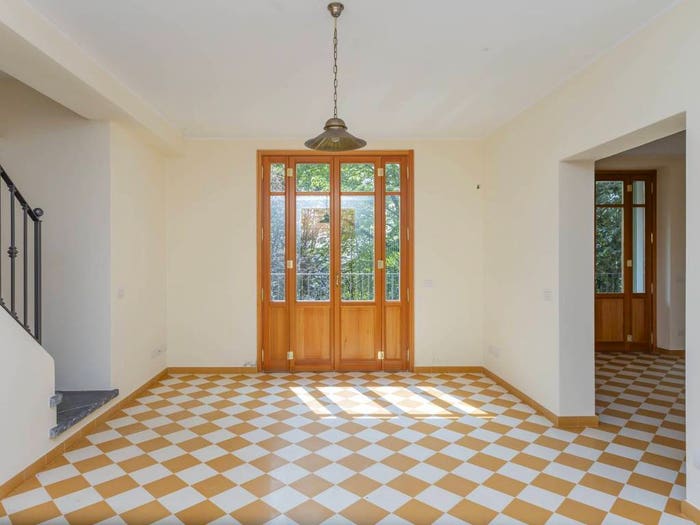 Casa trilocale in vendita in VIA AI PIANI, Brunate