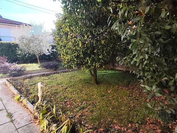 Casa con 5 locali in vendita in Via Prandoni, Mercallo