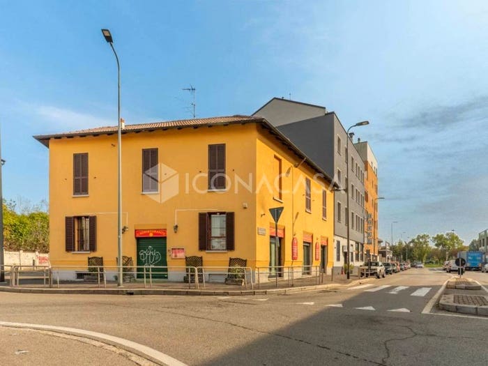 Casa con 6 locali in vendita in Via Carlo Boncompagni, Rogoredo, Milano