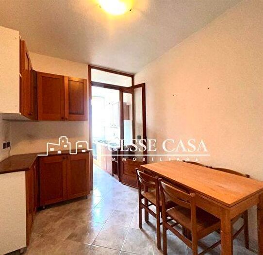 Appartamento con 5 locali in vendita in Via Donatori di Sangue, Nuoro