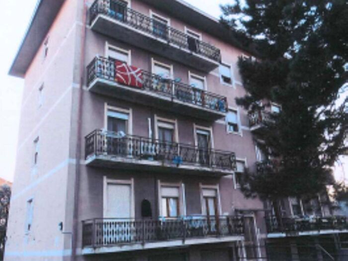 Appartamento trilocale in vendita in Via Guido Rossa, Lodi Vecchio