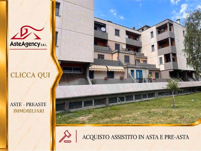 Appartamento con 5 locali in vendita in Via i nievo, Centro, Suzzara