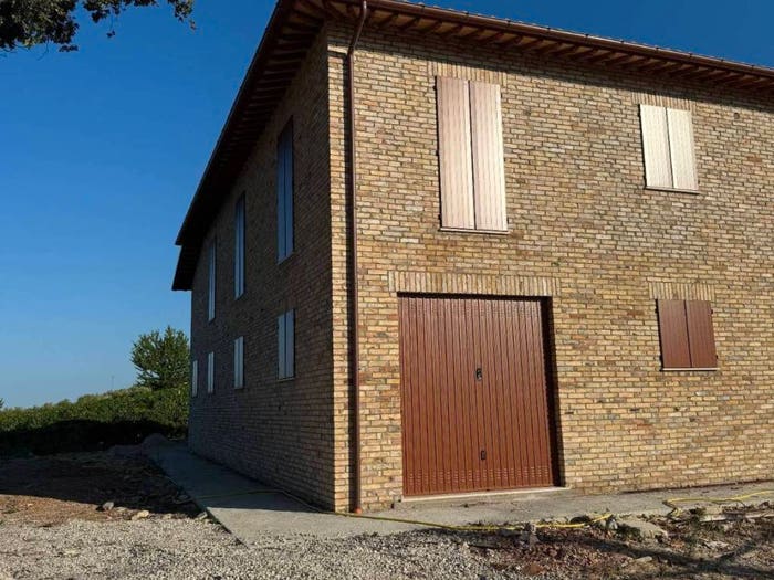 Casa con 6 locali in vendita in Centro, Appignano del Tronto