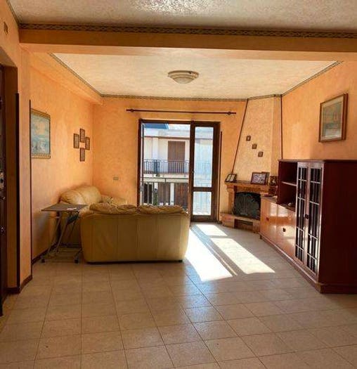 Appartamento con 5 locali in vendita in Via Delle Violette, Centro, Alatri