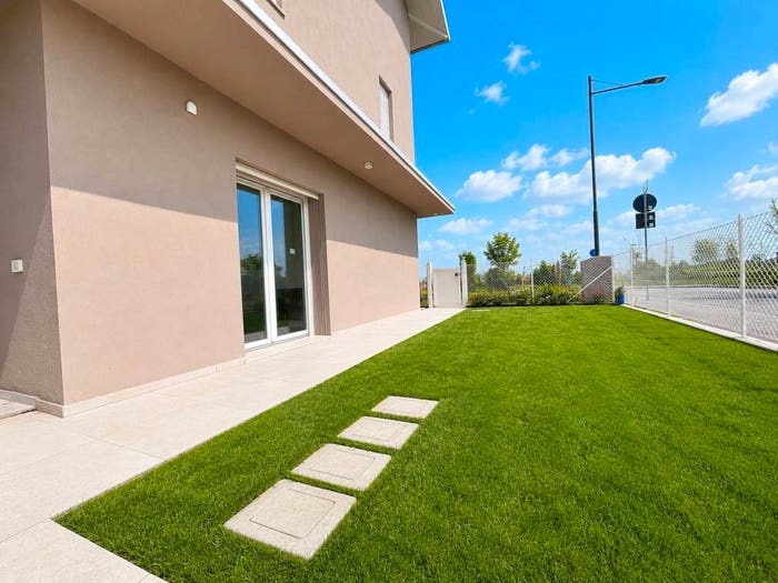 Appartamento trilocale in vendita in Viale Amerigo Vespucci, Lido di Savio Lido di Classe, Ravenna