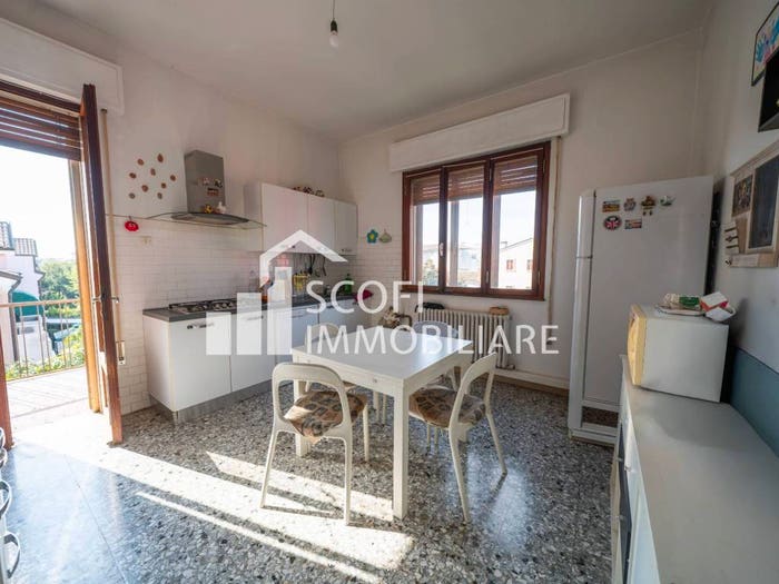 Appartamento con 5 locali in vendita in Via Squero, Centro, Adria