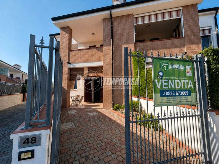 Appartamento trilocale in vendita in Viale Bolivia Lido delle Nazioni, Lido delle Nazioni, Comacchio