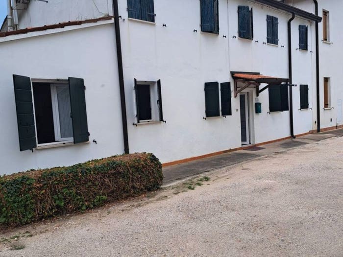 Casa quadrilocale in vendita in Via Arzerini, Brugine